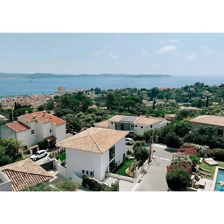 Maison D'ete Avec Vue Sur La En Saint-maxim * סן-מקסים